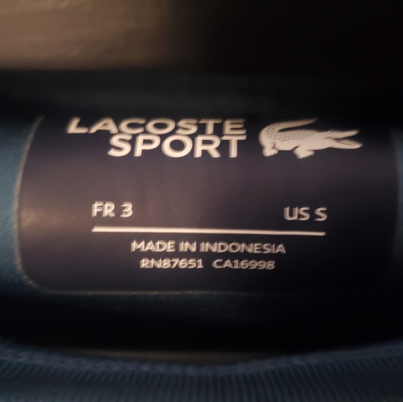 T shirt small - Picture 3 of 5